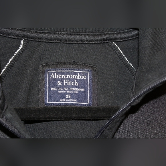 Cc- Abercrombie & Fitch soft shell Track jacket - Picture 2 of 4